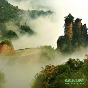 【喜樂拼團(tuán)線路】張家界、寶峰湖、天門山、天子山、猛洞河漂流三晚四日游